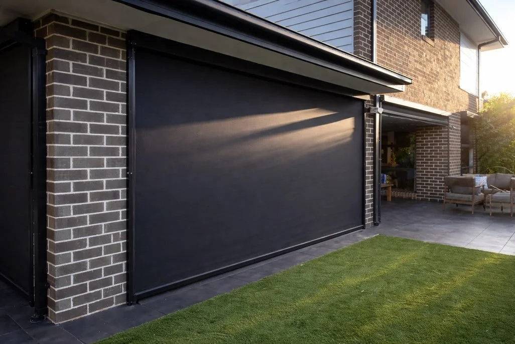 OUTDOOR BLIND SOLUTIONS ☀️🌿

Turn your outdoor space into a year-round retreat. Privacy, protection and style, all in one seamless finish. 

Rain, wind, or harsh sun&hellip; we&rsquo;ve got you covered.

@sylxe_interiors 

www.sylxeinteriors.com.au
