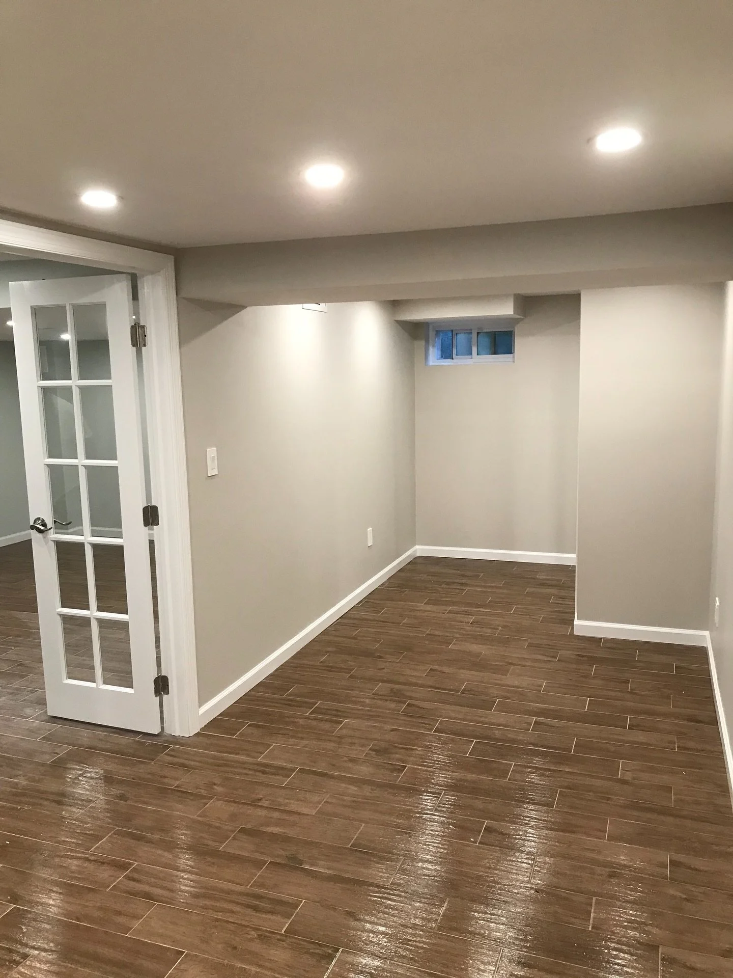 Don&rsquo;t overlook the small spaces. This basement corner went from unfinished and unused to a functional, finished part of the home.

#transformation #basementreno #contractornyc #longisland #homereno