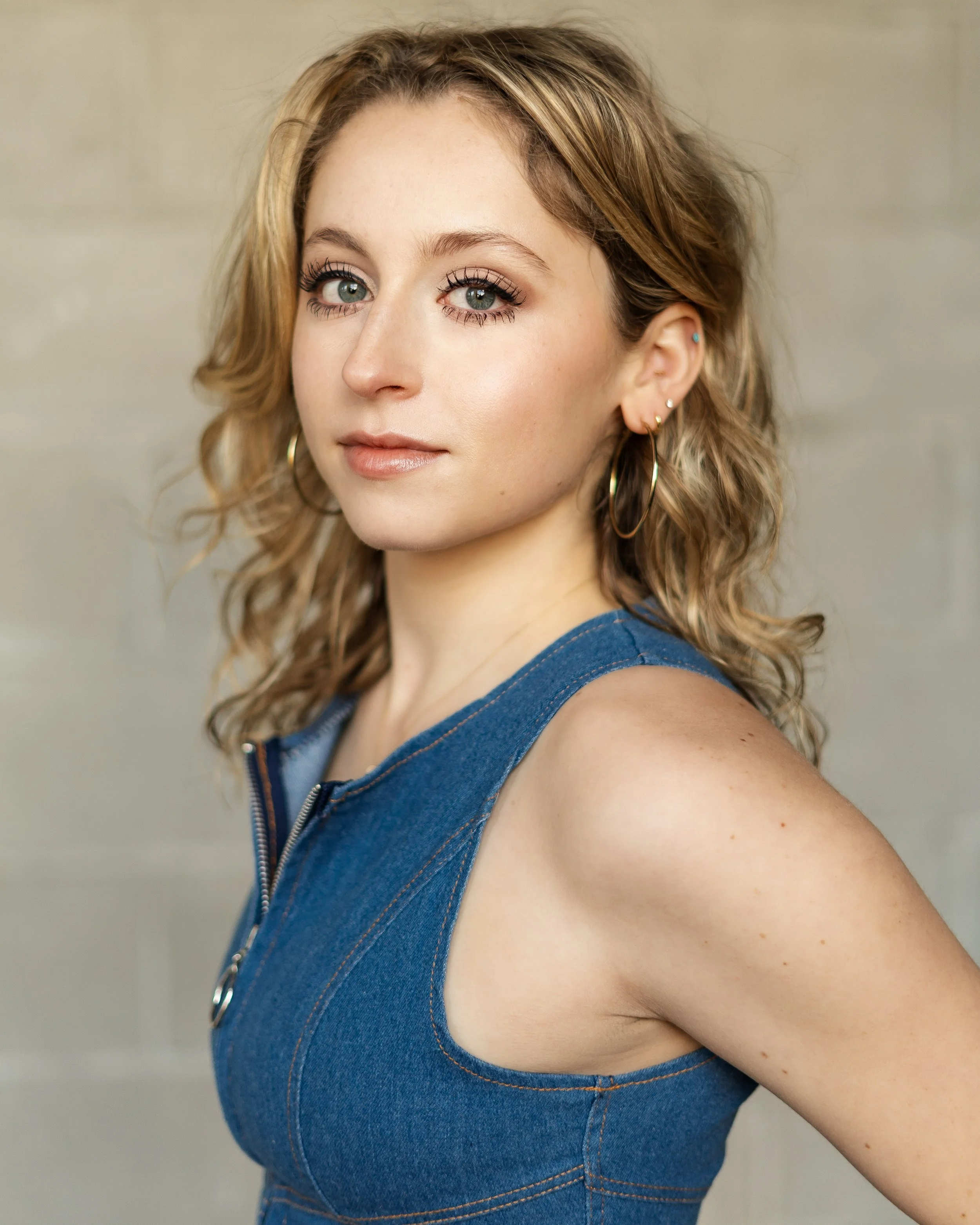 Amelie_Rosenhagen_Headshot_2.JPG
