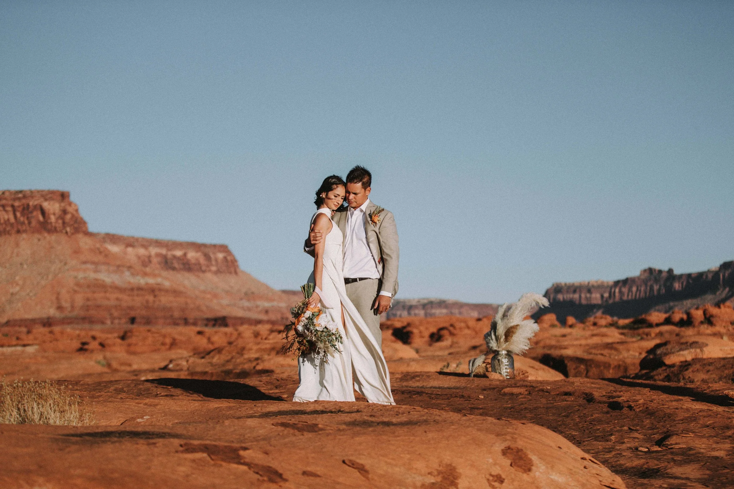 Best Desert Locations for Elopements in Utah
