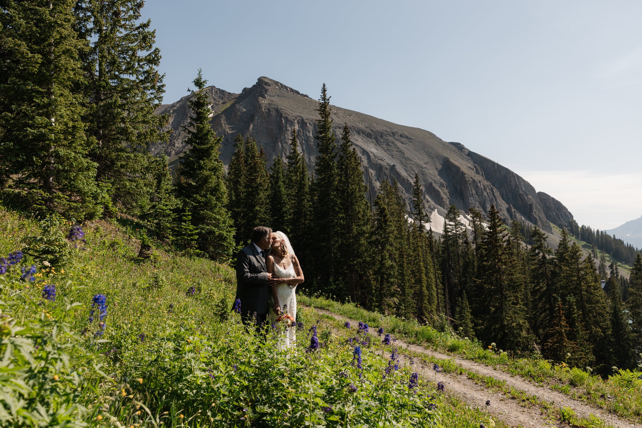 Telluride Elopement Photographer: How to Find the Perfect Artist for Your Mountain Love Story