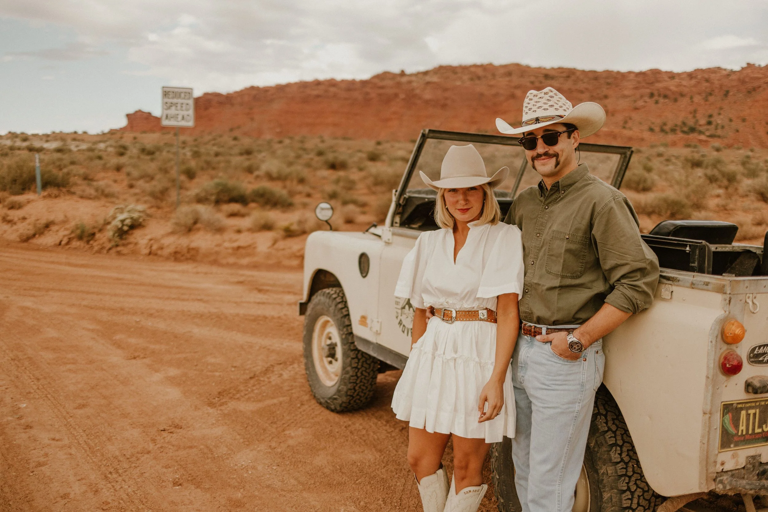 Kanab Outdoor Wedding Photographer: Your Guide to Red Rock Elopements &amp; Adventure Weddings