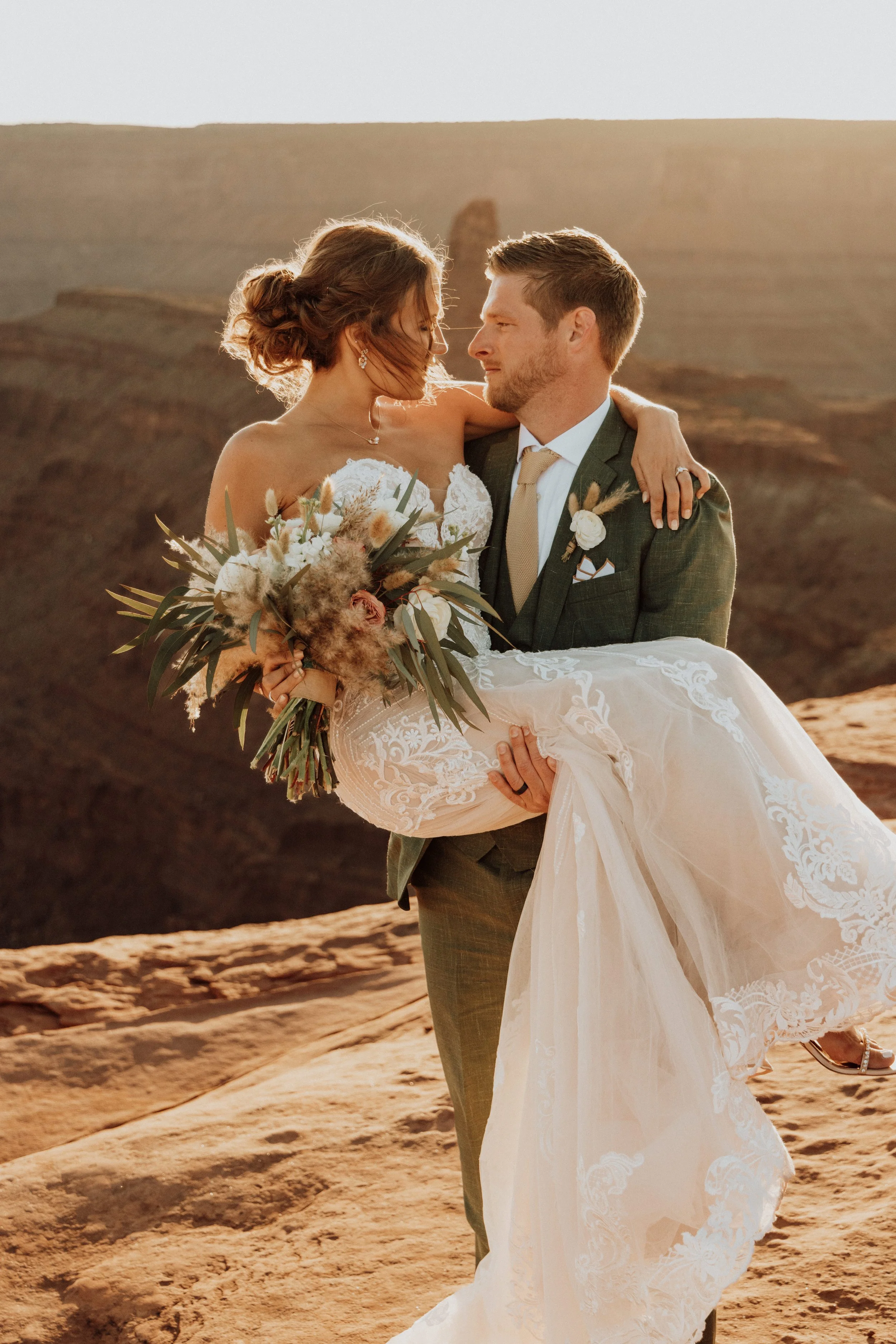 Best Moab Elopement Locations
