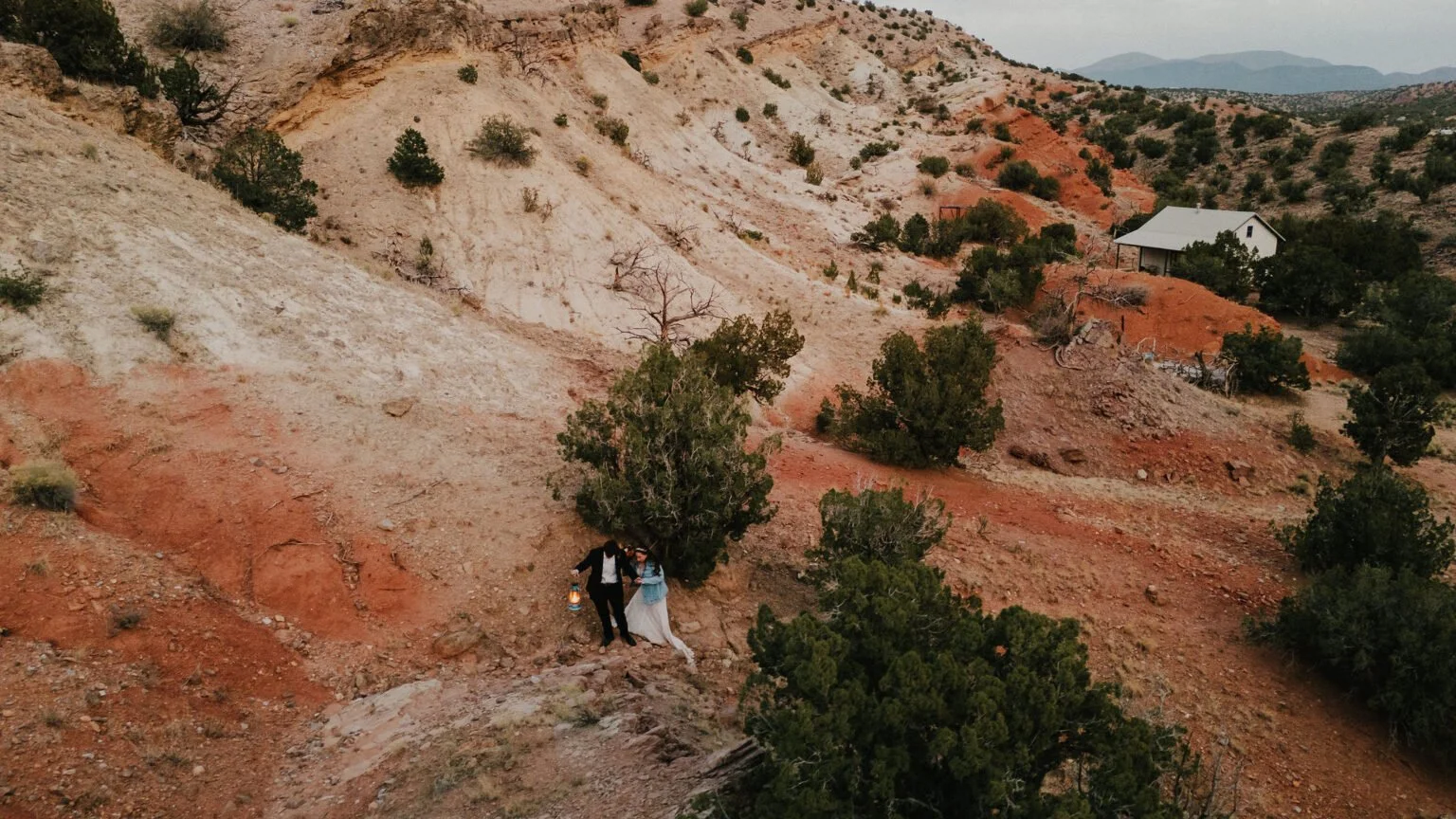 Adventure Elopements at Desert Harbor Retreat: New Mexico’s Hidden Gem
