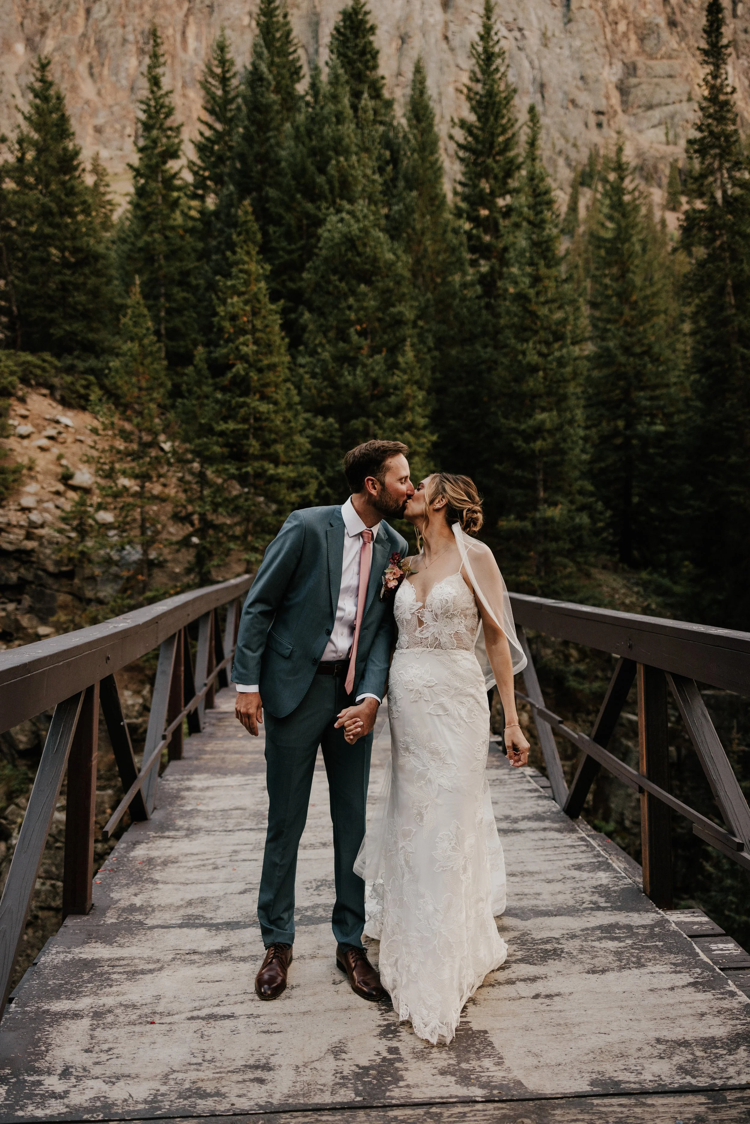 Gilbert Outdoor Wedding Photographer