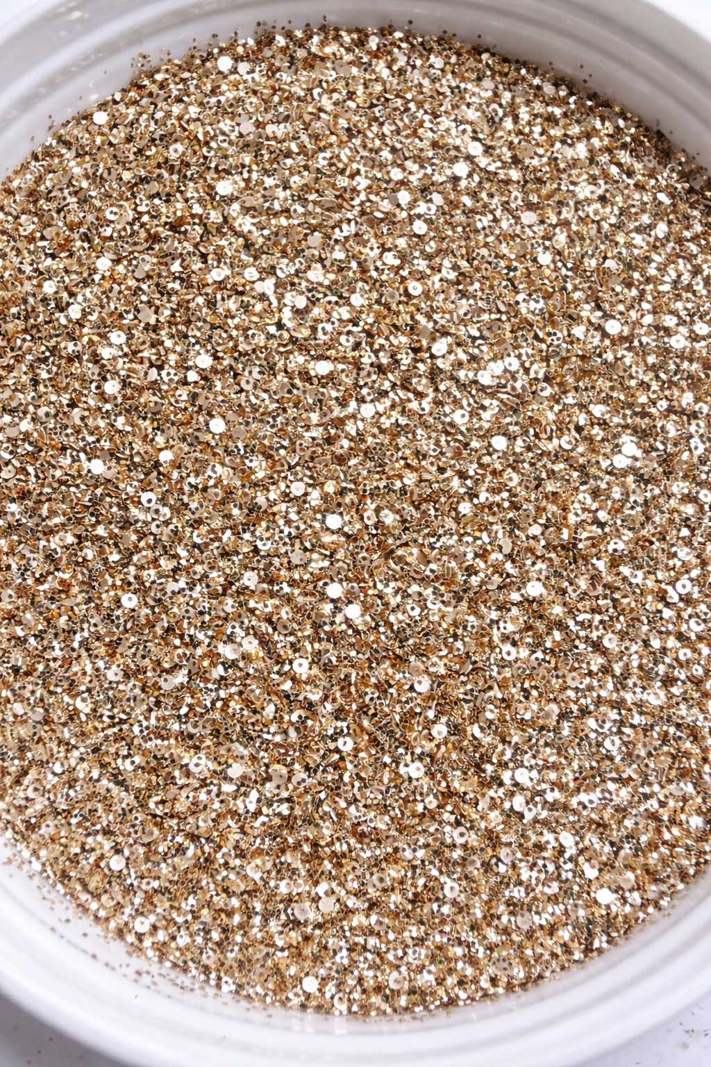 chamgpagne edited 1.png