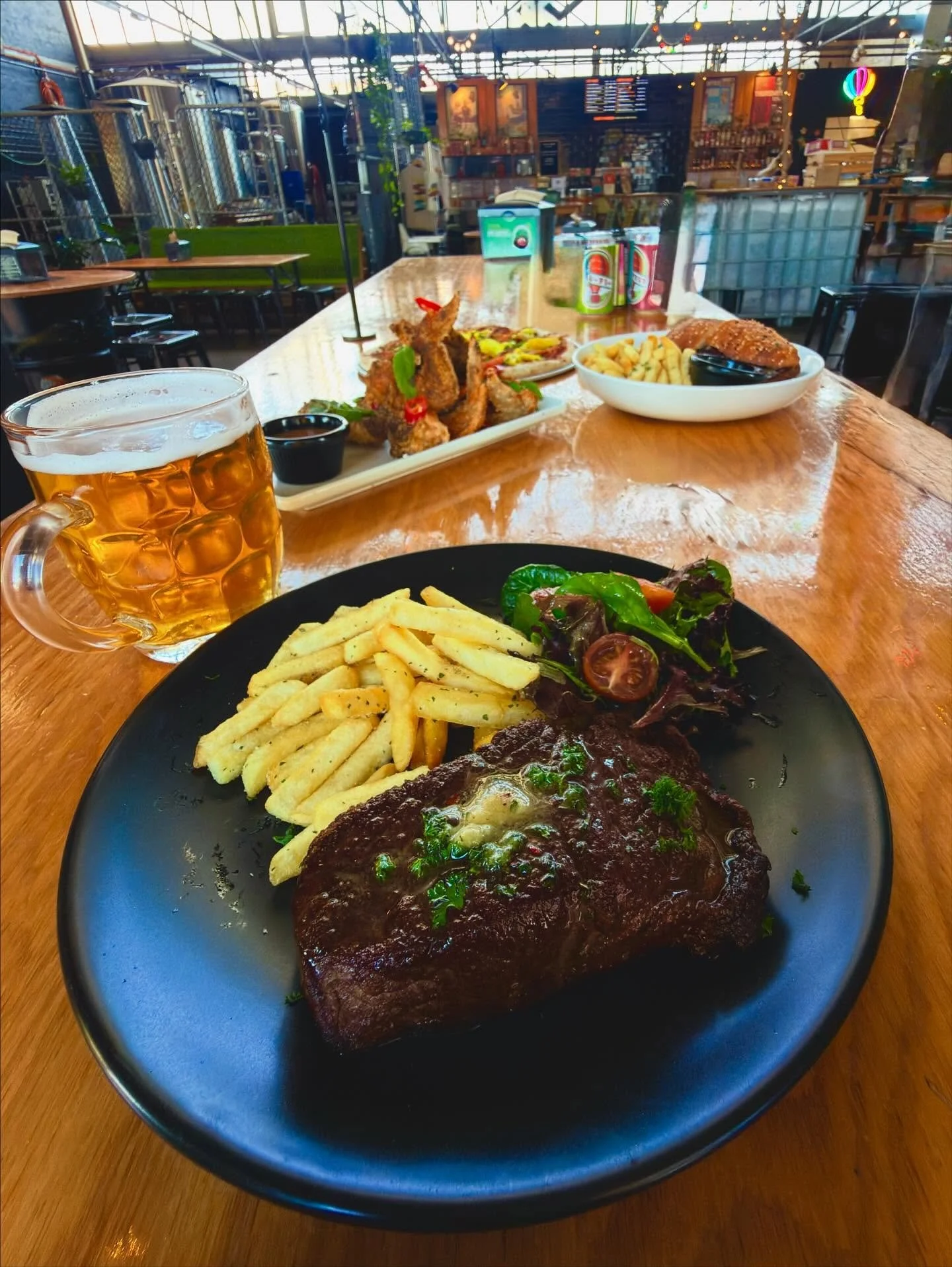 ✨ New Menu! ✨
Summer&rsquo;s just around the corner, and we&rsquo;re getting ready the best way we know how &mdash; with a brand new food menu and some new brews on the way 🍔🍺

From juicy burgers and mouth watering pizzas to lighter bites made for 