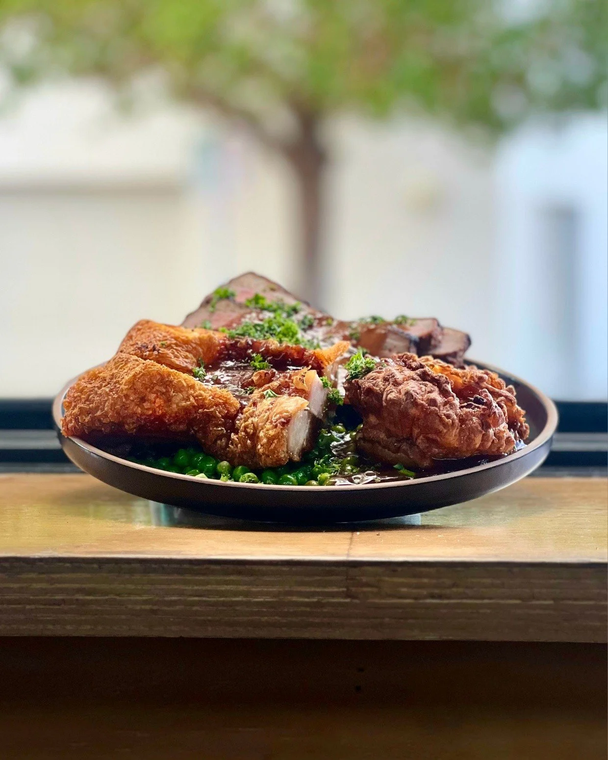 Ultimate SUNDAY ROAST
Crispy crackled pork belly, garden peas, glazed carrots, golden potatoes, fluffy Yorkshire pudding, served with our Chef's tasty housemade gravy.

Every Sunday
$26

Drop in today or get a group together and make a booking for ne