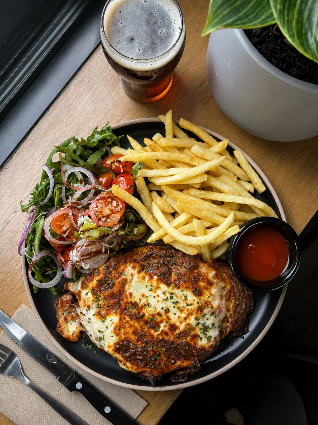 Parmi and Quiz Night