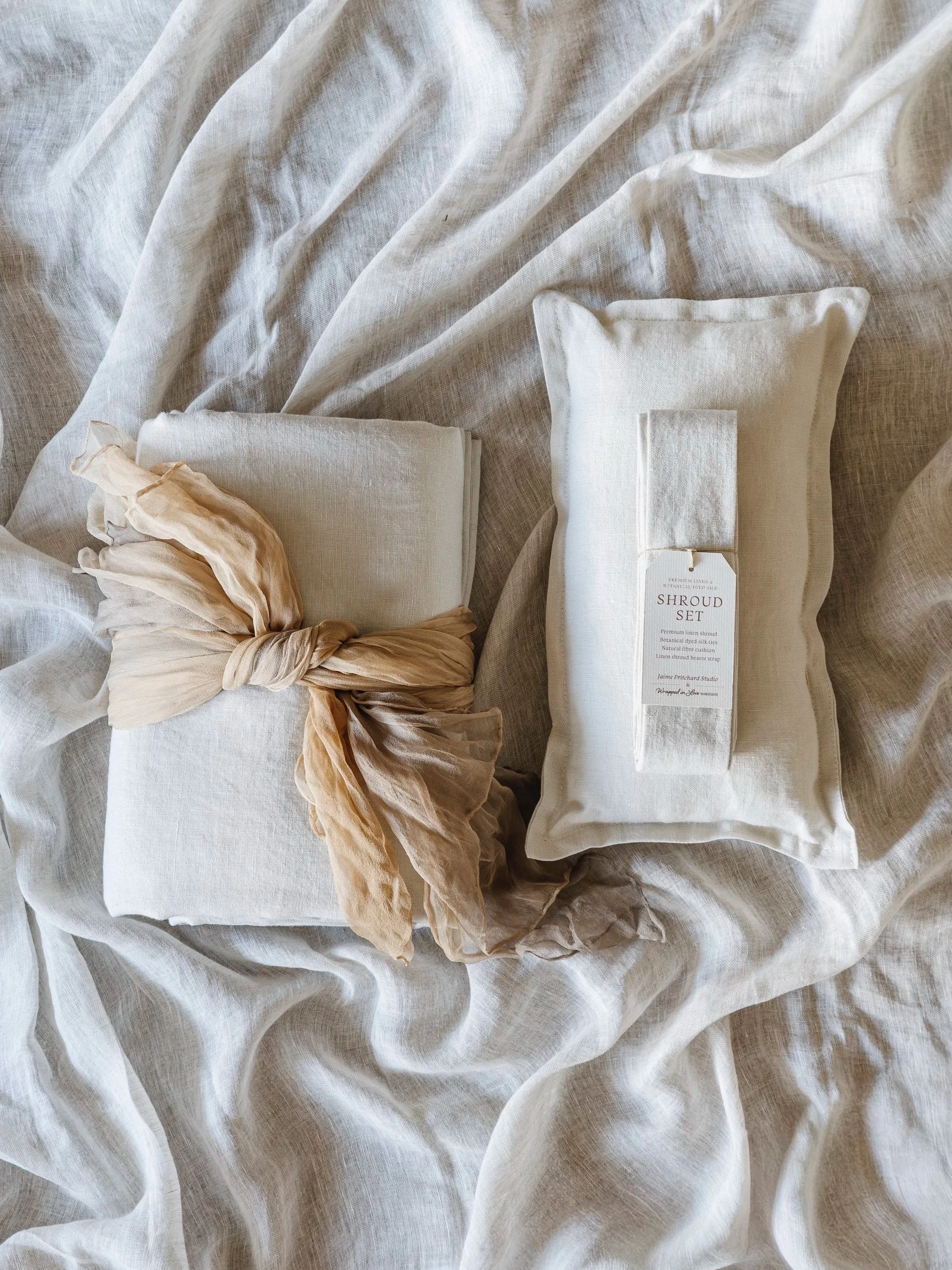 The Artisan Collection Shroud Set – Mist