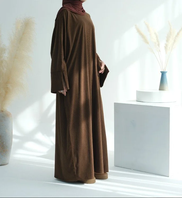 Cordoroy Abaya 3.jpg