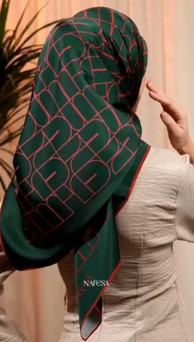 Nafesa Rumi Luxe Shawl