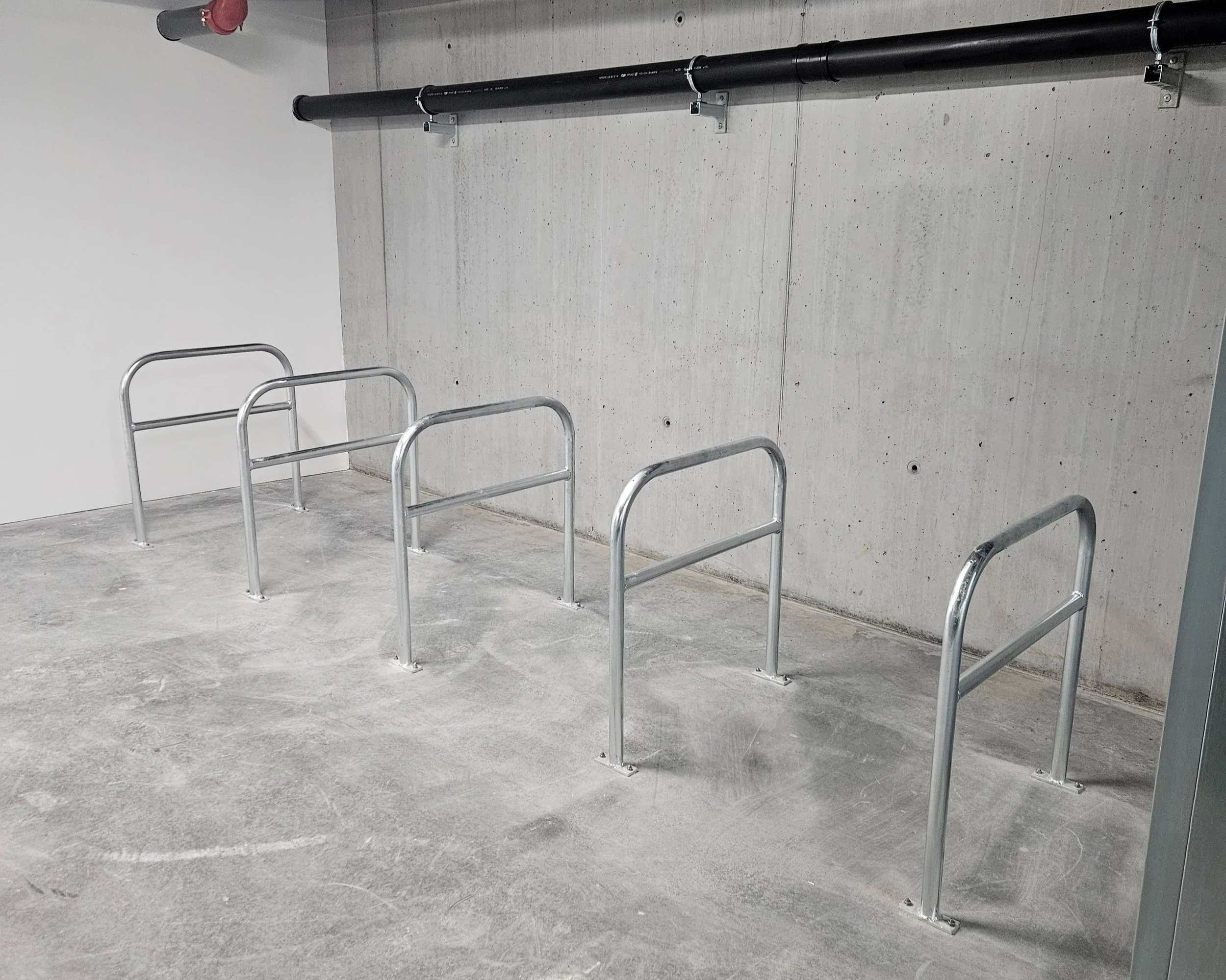 A bøylen er like fin for bruk innendørs som utendørs.