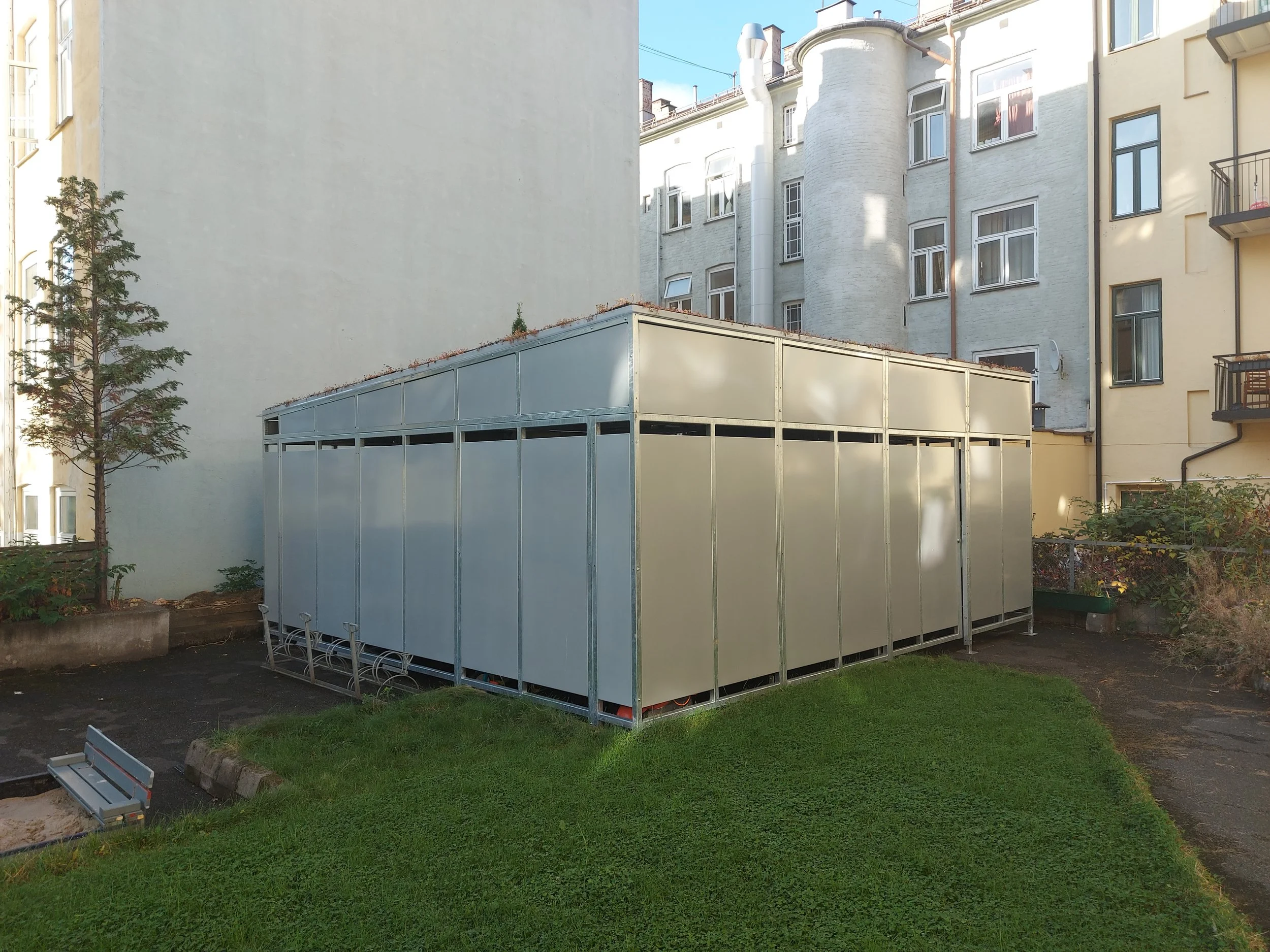 SR STORT SYKKELSKUR- 56 PLASSER