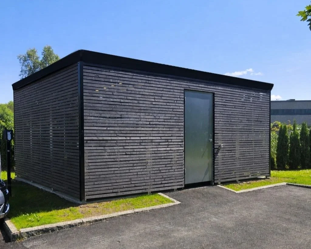 Sykkelskur for borettslag, skoler og offentlige bygg – eksempler fra prosjekter