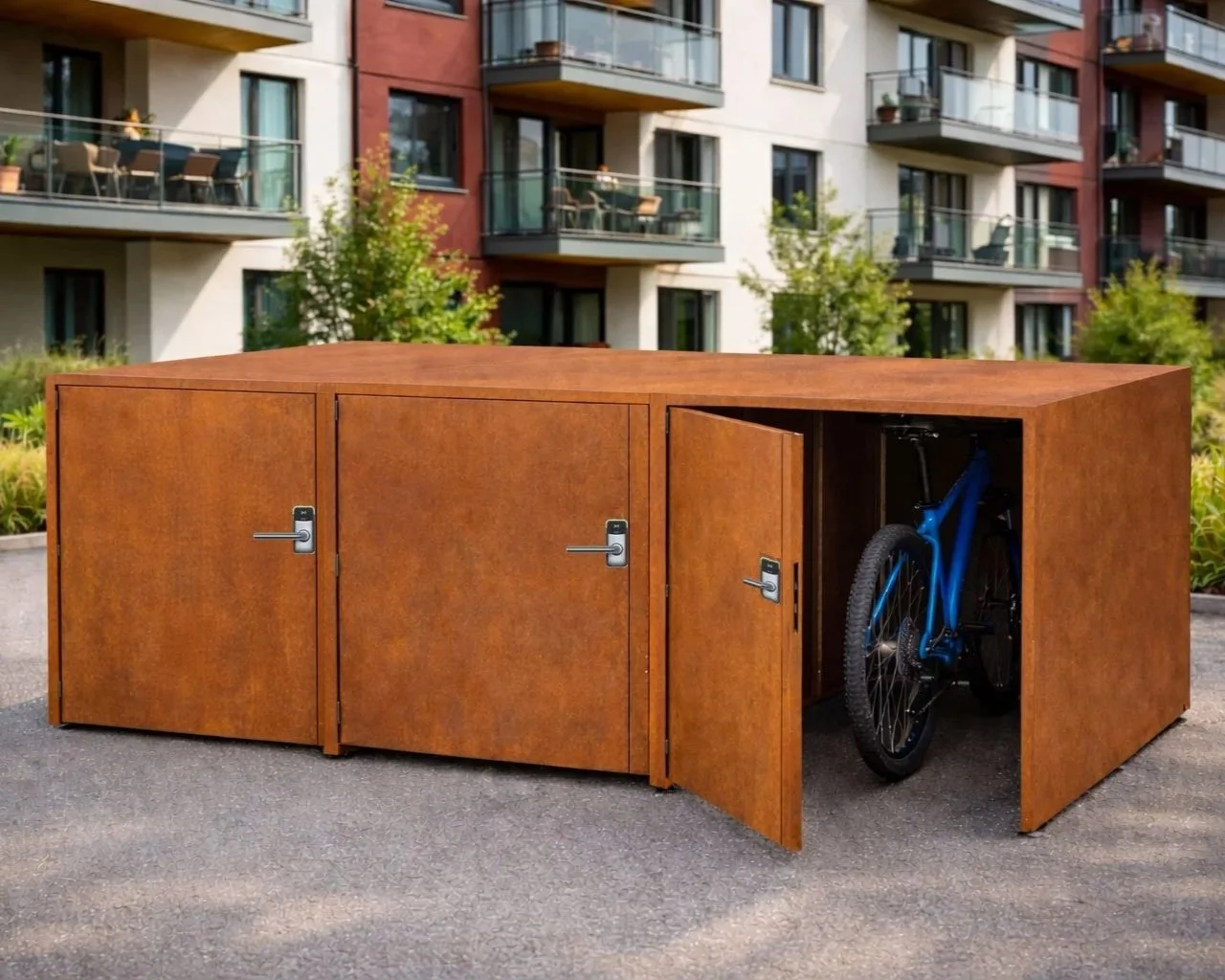 når dyre vare og lastesykler skal plasseres sikkert ute er sykkelskur for dette på sin plass