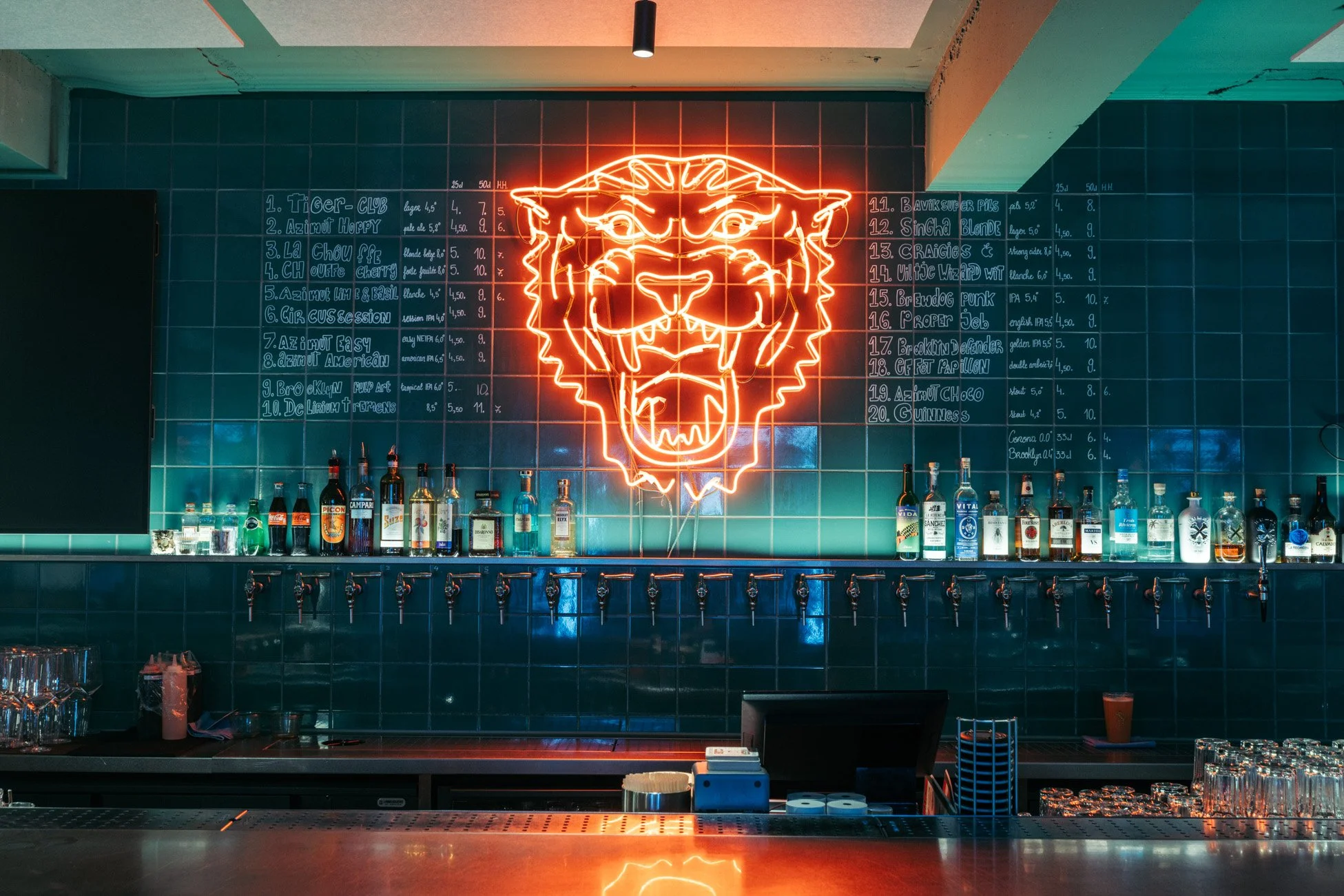 Tiger-Club-33.jpg