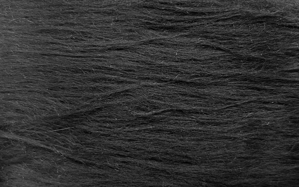 Pelo Largo Negro