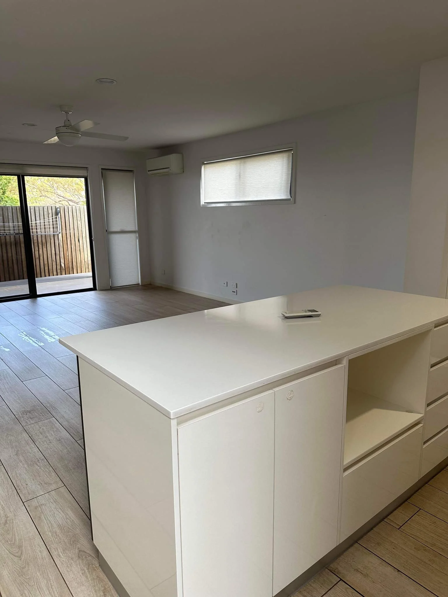 Cleaned kitchen from one of our Bond Cleans