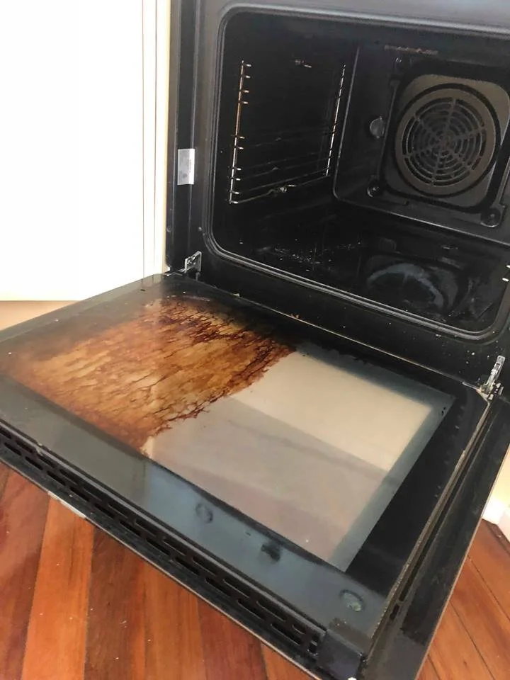 Cleaned oven from one of our Bond Cleans