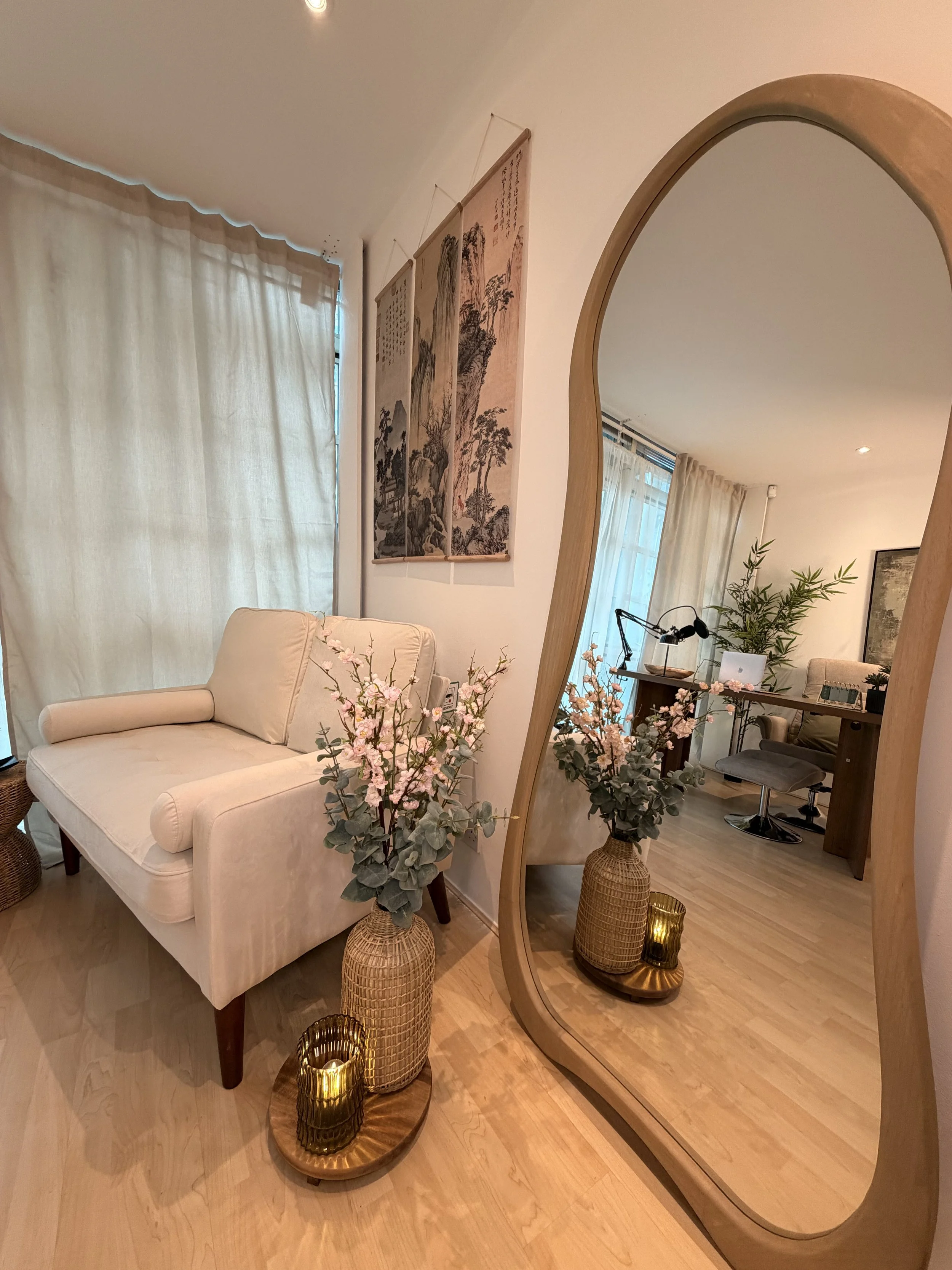 Lifestyle Corner with Studio Lighting 