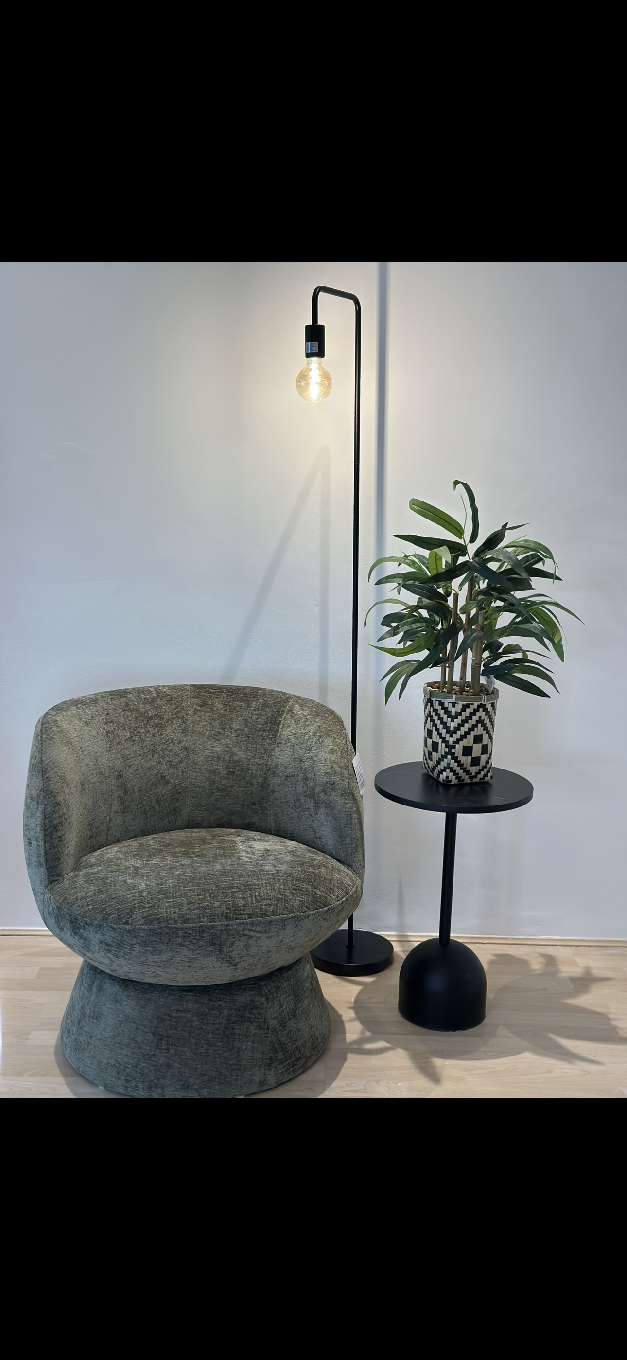 Podcast Zone natural lighting 