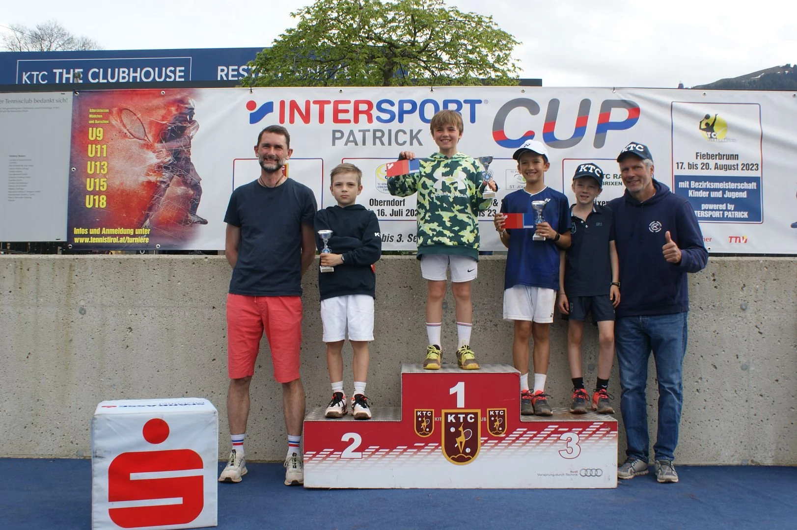 Viele glückliche Gesichter beim Intersport Patrick Cup