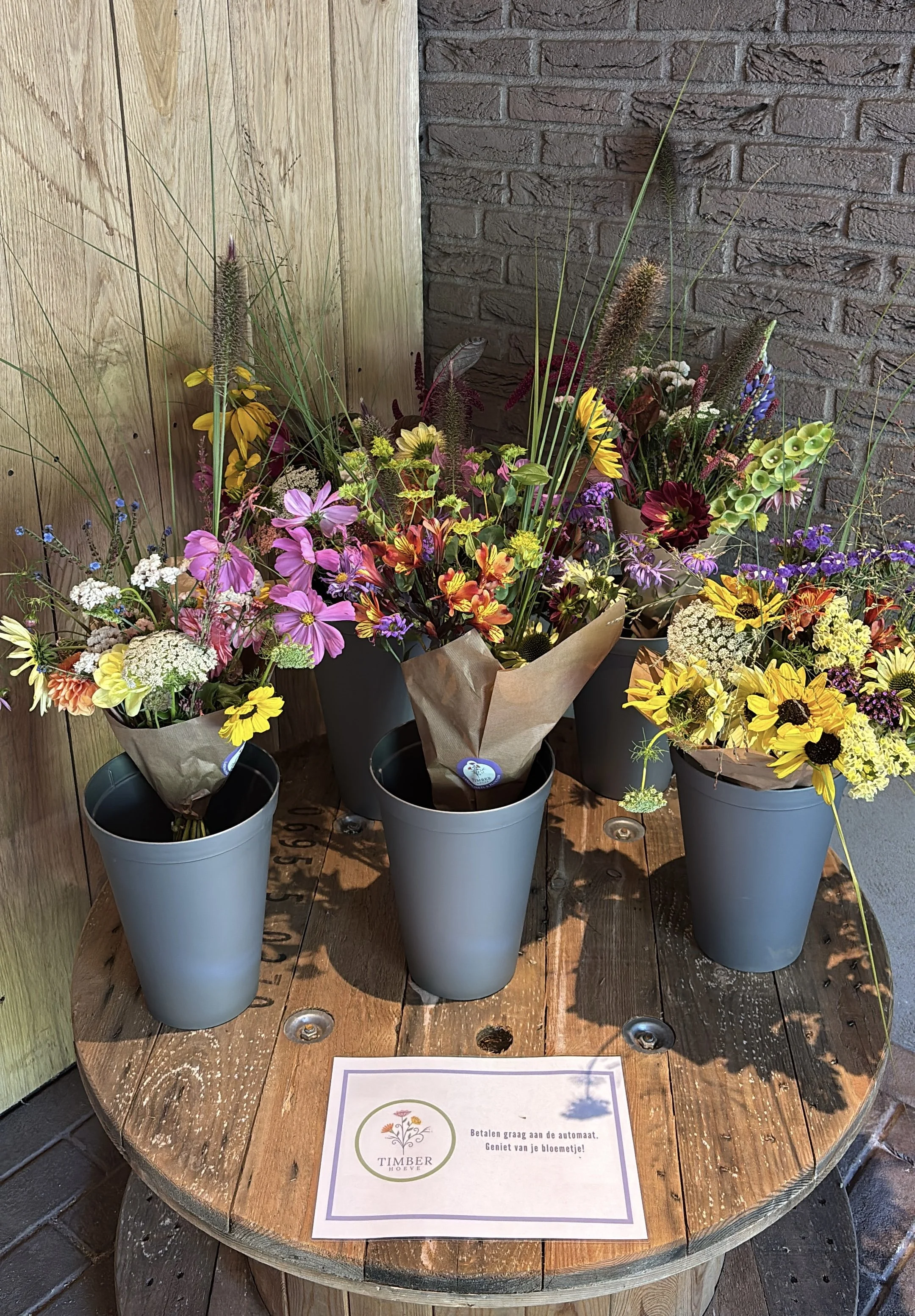 Veldboeketten in landwinkel