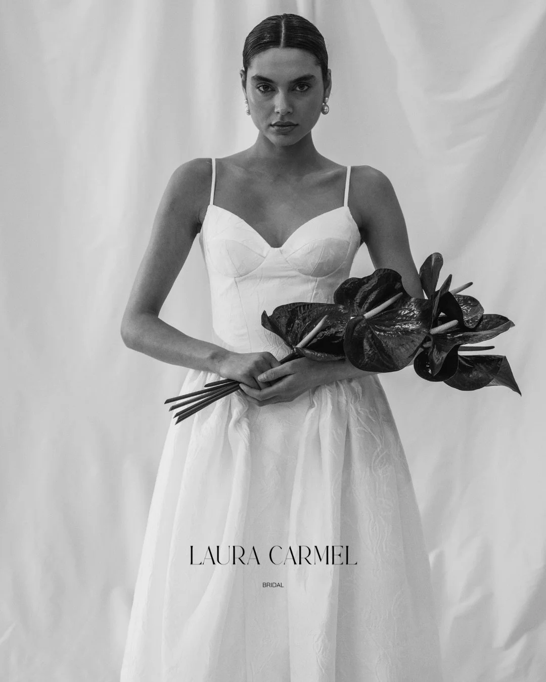 Whispers &ldquo;A sacred moment of connection when shared with the right soul&rdquo;

#lauracarmelbridal #britishbridaldesigner #luxurybridal