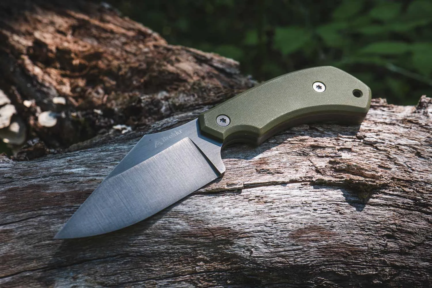 Workman - 8670 Carbon / G10