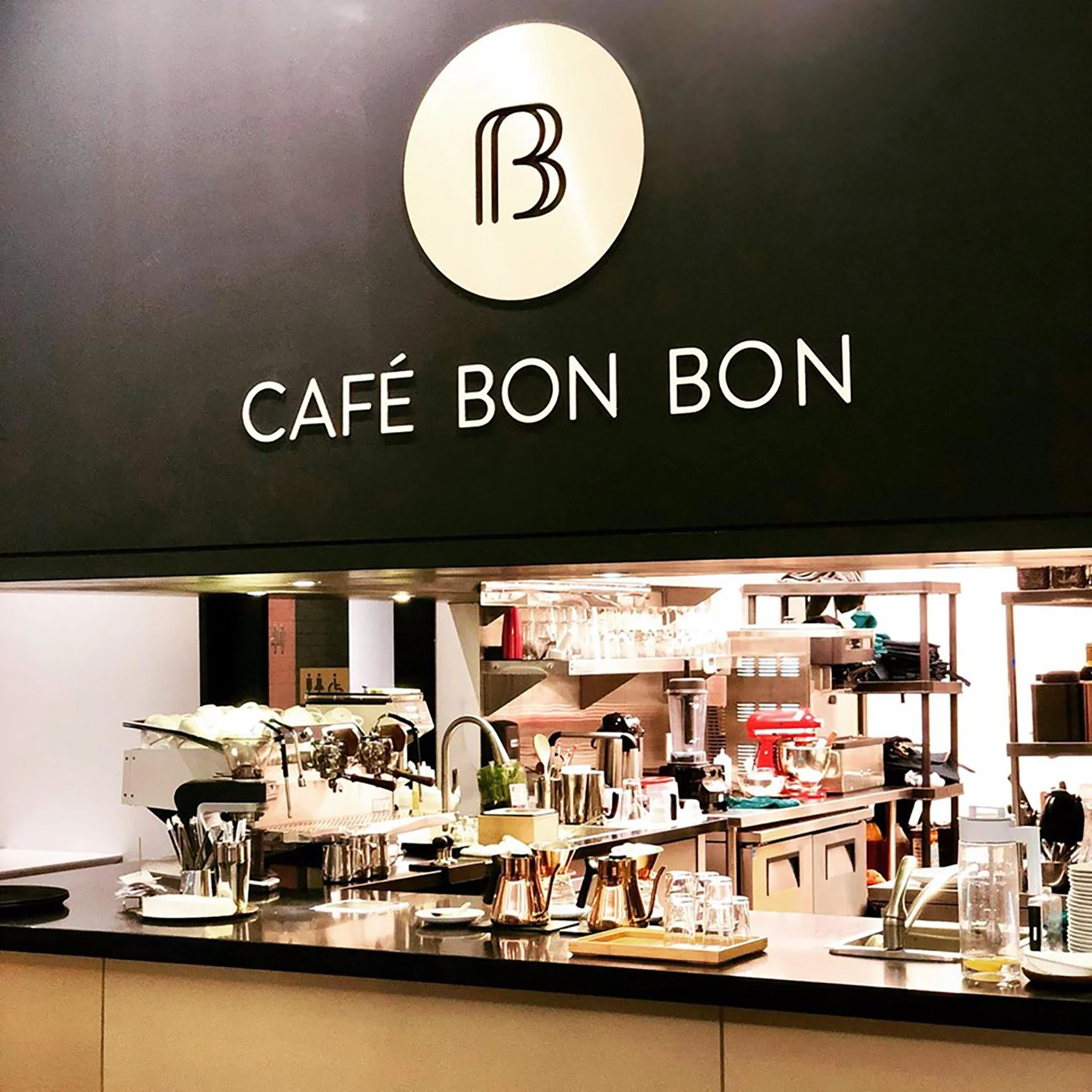 bon_store.jpg
