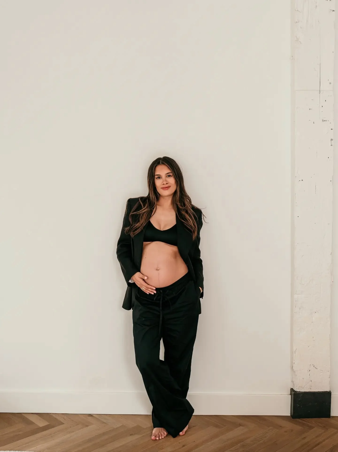 Van buik naar baby... het complete eerste hoofdstuk 📸✨

​De maanden van wachten vliegen voorbij. Je droomt over hoe het zal zijn, voelt de eerste schopjes en voor je het weet, houd je dat kleine wondertje eindelijk vast 👶🏻

​Met mijn combi-pakket 