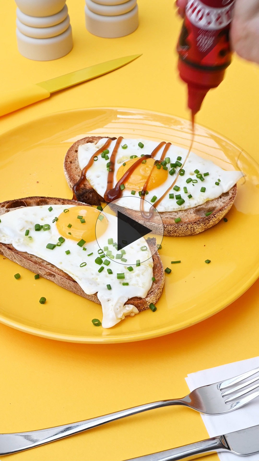 Sarson's - Drizzler on Eggs.