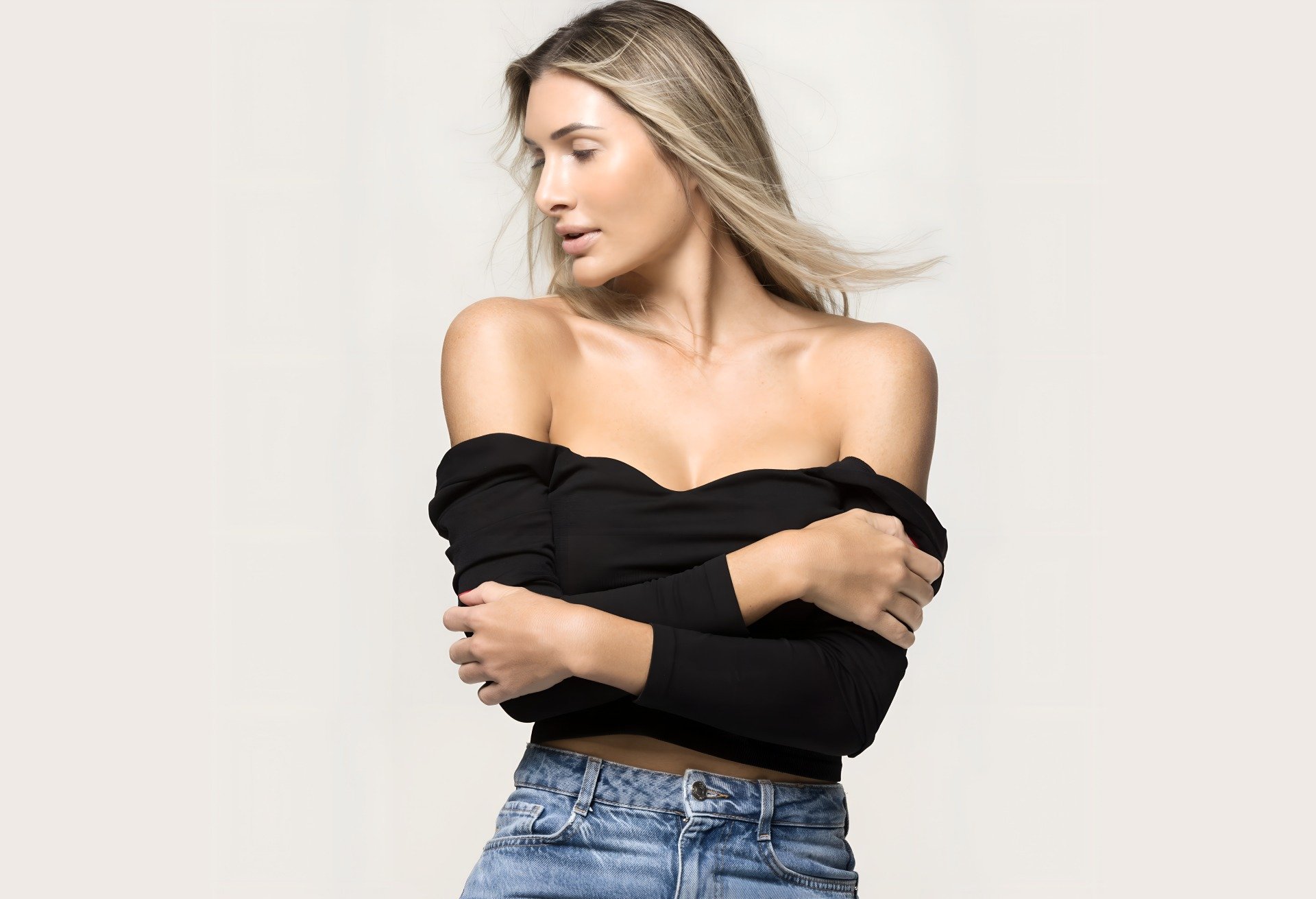 XENYE banner img.jpg