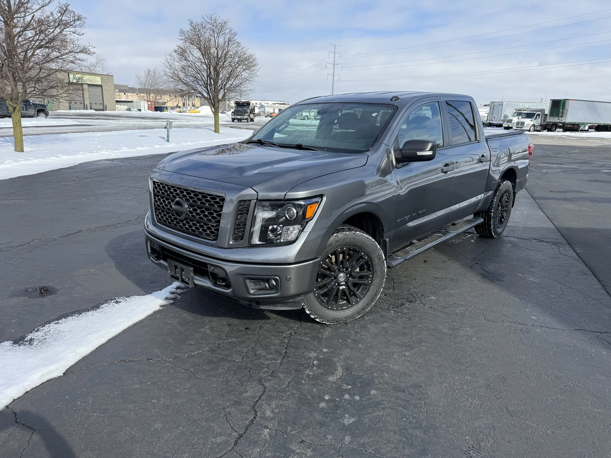 2018 Nissan Titan Midnight edition