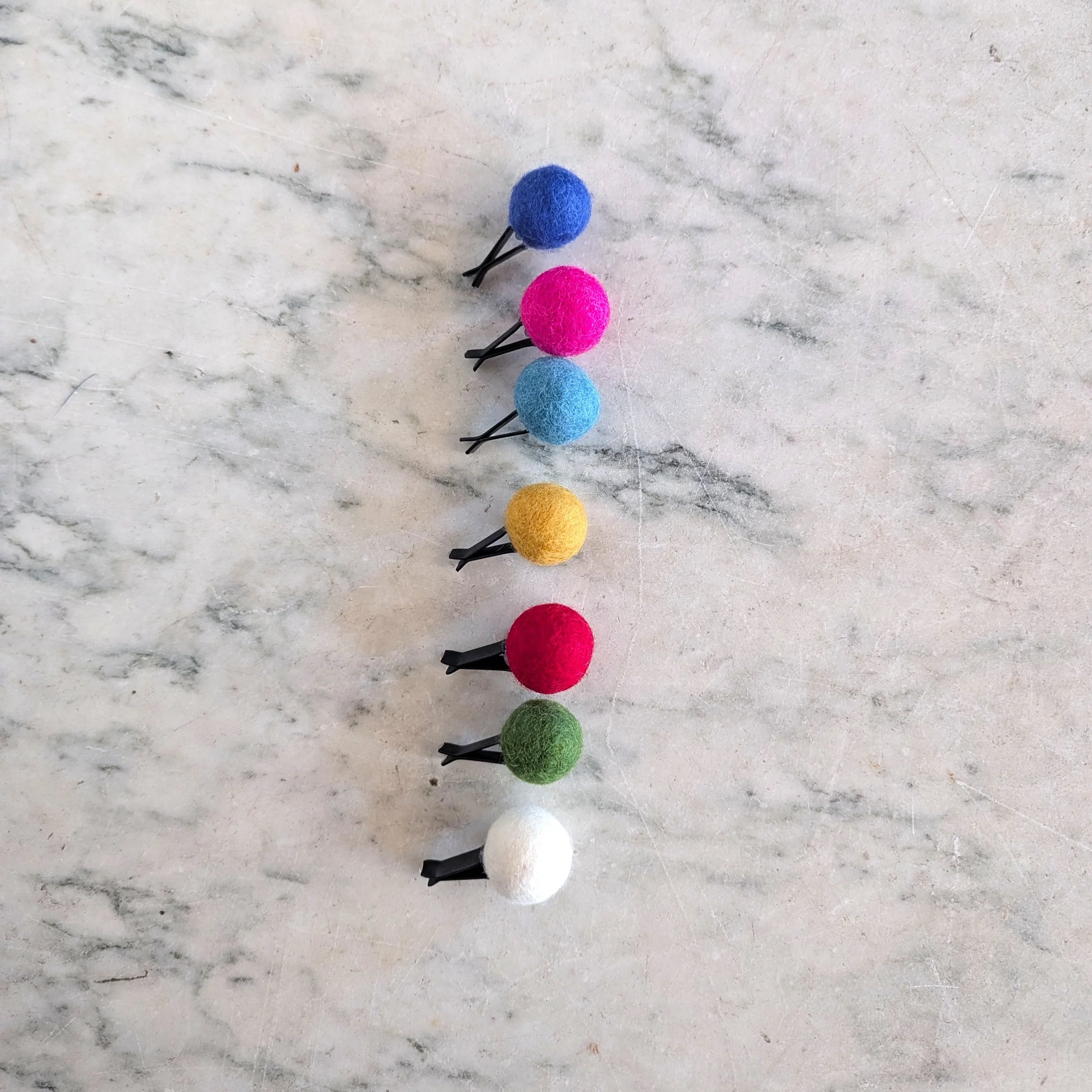 Felt Ball Vent Clip.jpg