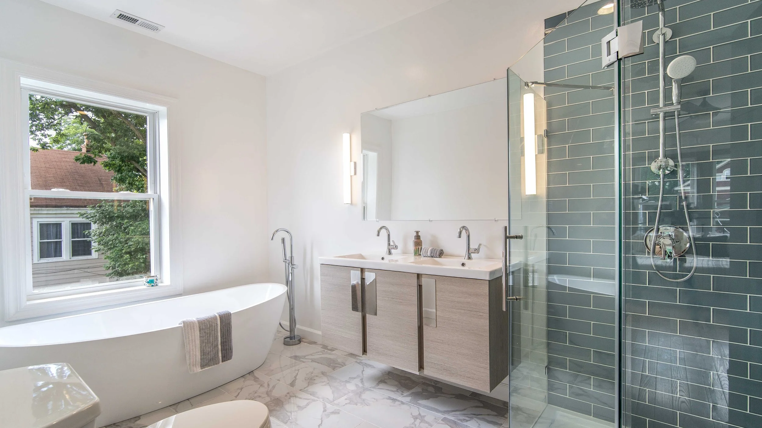 Cincinnati-home-restoration-interior-complete-master-bathroom.jpg