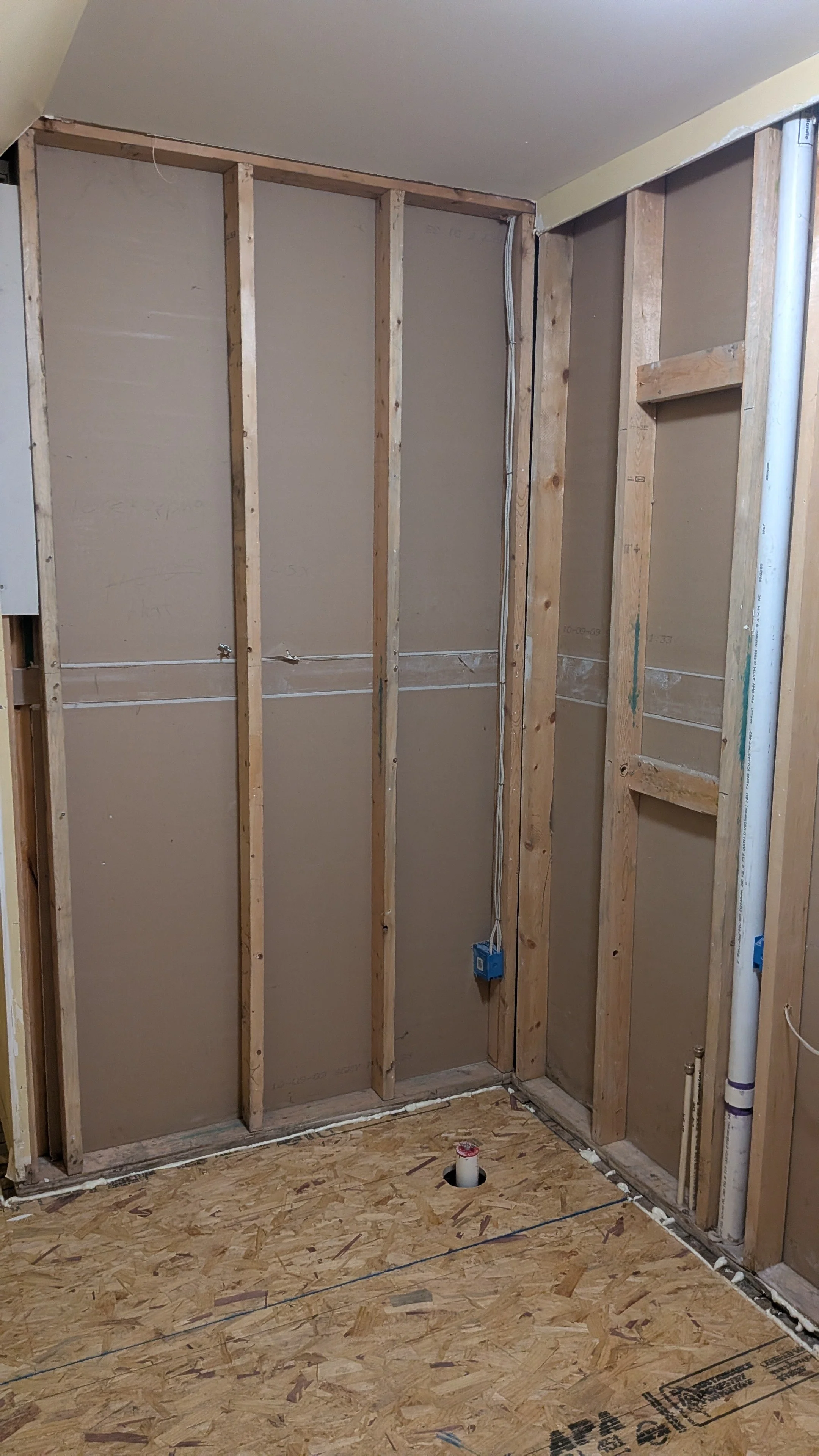 Walnut-Hills-Bathroom-Renovation-Durring-Shower-Framing.jpg