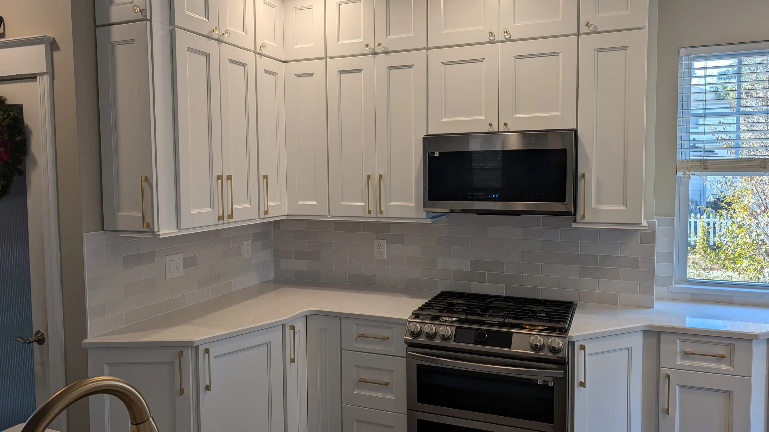 Norwood-OH-Complete-Kitchen-renovation-complete-new-white-cabinets.jpg