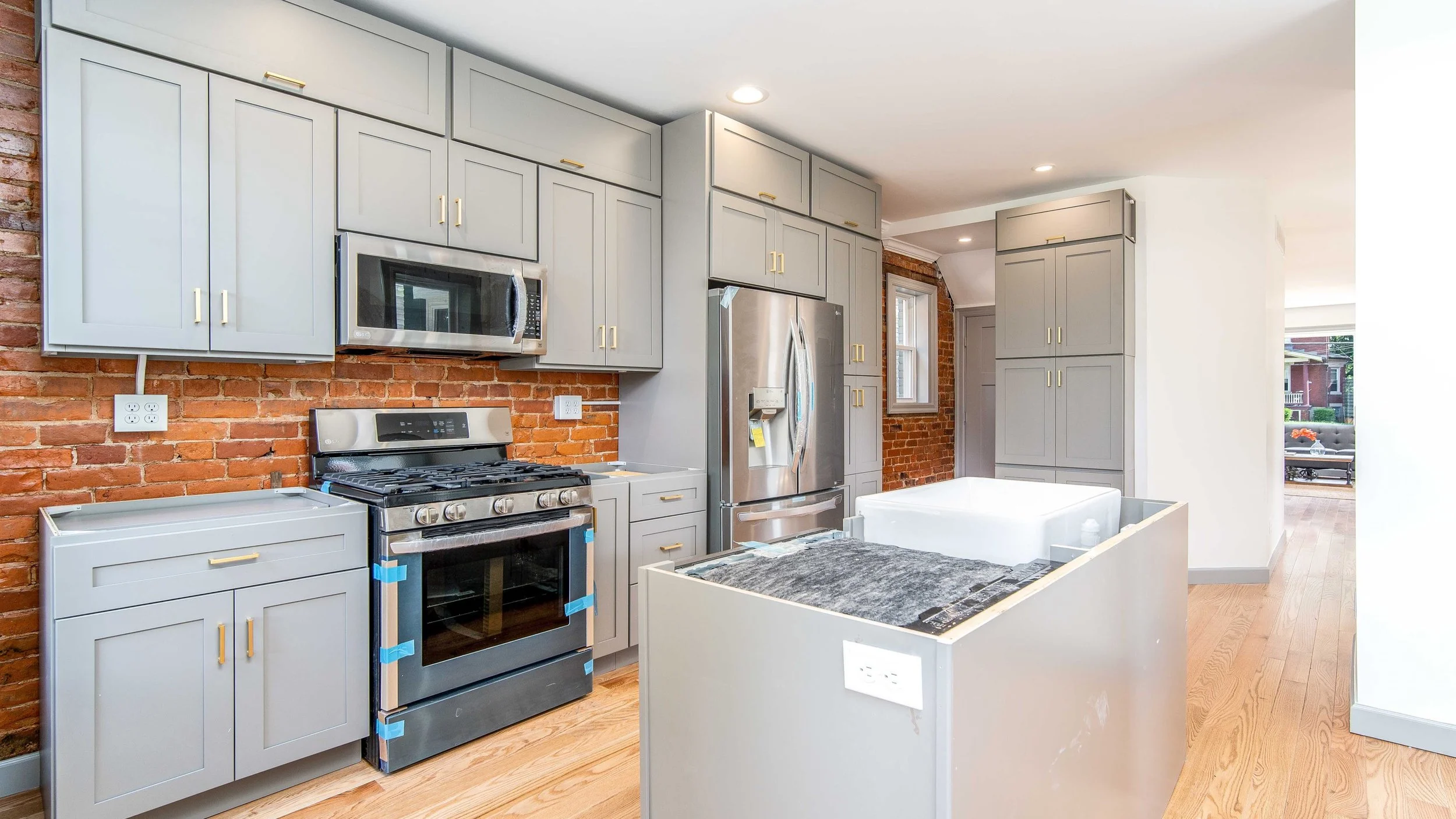 Cincinnati-home-restoration-interior-complete-kitchen.jpg