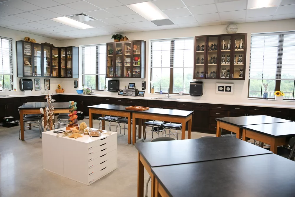 Lower School Building 20.webp