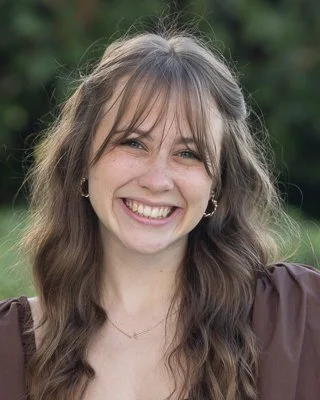 Elizabeth Bond
