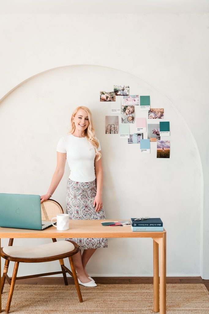 squarespace-website-designer-calgary-squarespace-web-designer-female-entrepreneurs-calgary-squarespace-seo-expert-calgary-squarespace-designer-calgary-for-female-entrepreneurs-endeavor-design-studio-canada