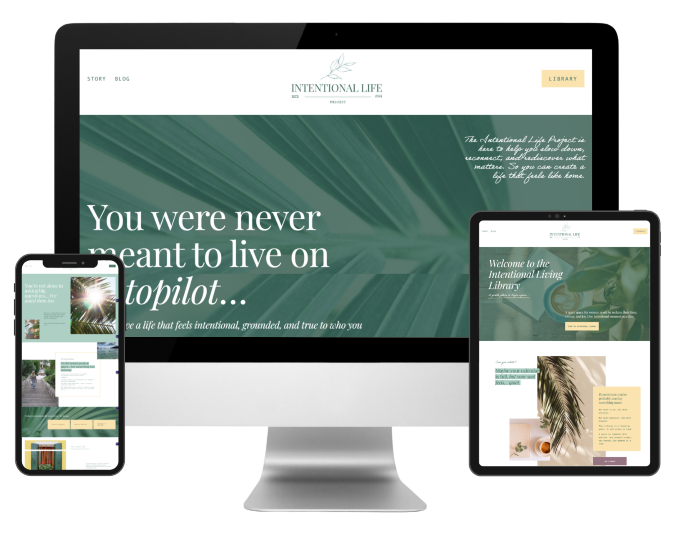 custom-squarespace-website-design-for-lifestyle-blogger-custom-squarespae-web-design-and-development-for-female-entrepreneur-calgary-endeavor-design-studio-squarespace-web-designer-and-seo-expert-calgary