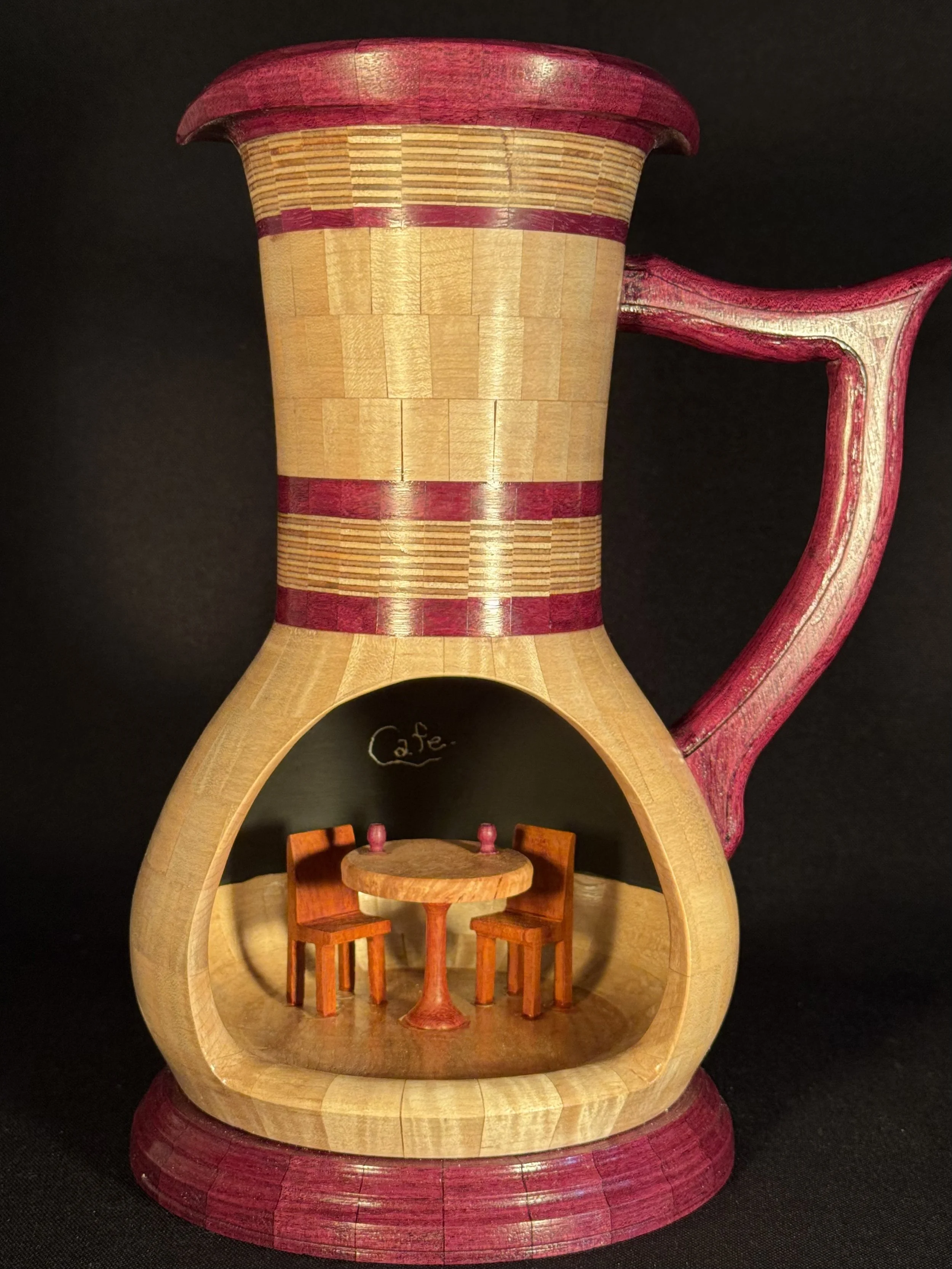 Mediterranean inspired vessel/display