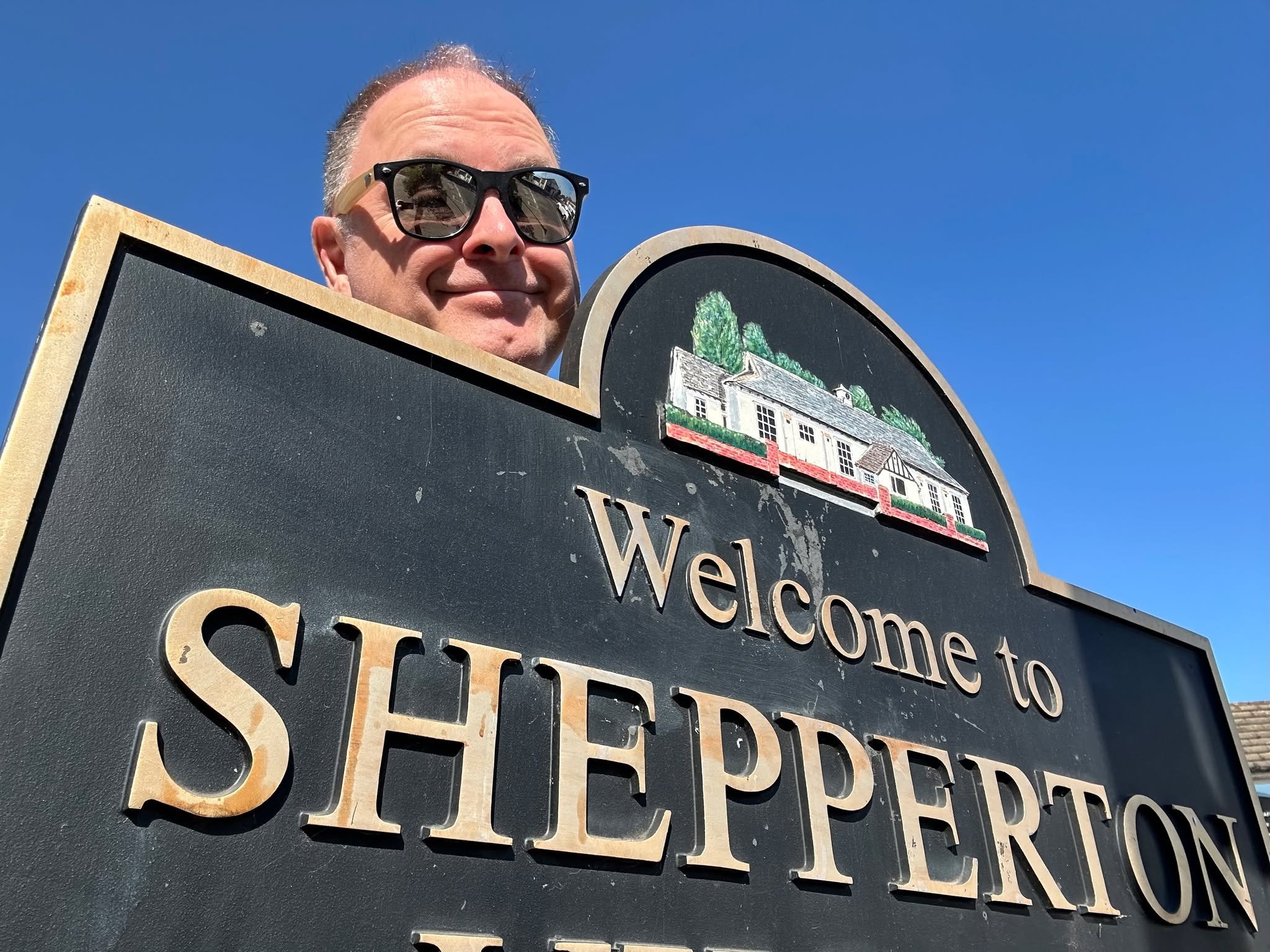🎧 At The Sound Boutique, we produce The Sheppertonian: a local podcast and newsletter sharing stories from Shepperton and the surrounding area. Every episode combines on-location interviews, narration, and bespoke sound design to create a sense of p