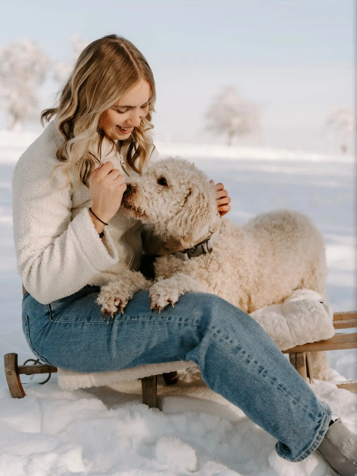 Von Schnee kriege ich einfach nicht genug! Dr&uuml;ckt mir die Daumen, dass wir ab n&auml;chstem WE ordentlich Schnee in Bayern haben! 😍😍
.
.
.
#schnee#hundefotosimschnee#hundefotografiek&ouml;ln