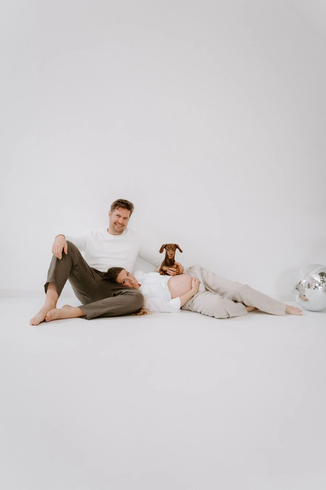 Babybauchshooting mit Hund Köln(7 von 65).jpg