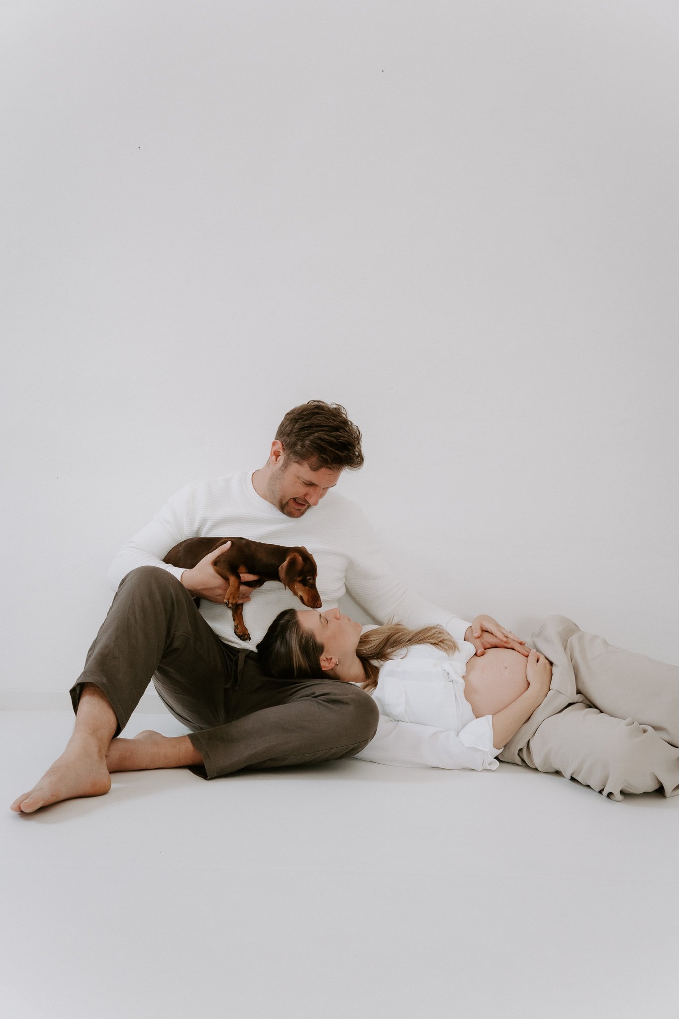 Babybauchshooting mit Hund Köln(11 von 65).jpg