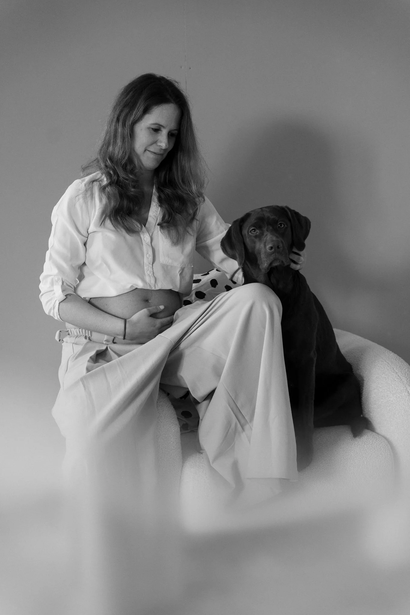 Babybauchshooting mit Hund Köln (28 von 35).jpg